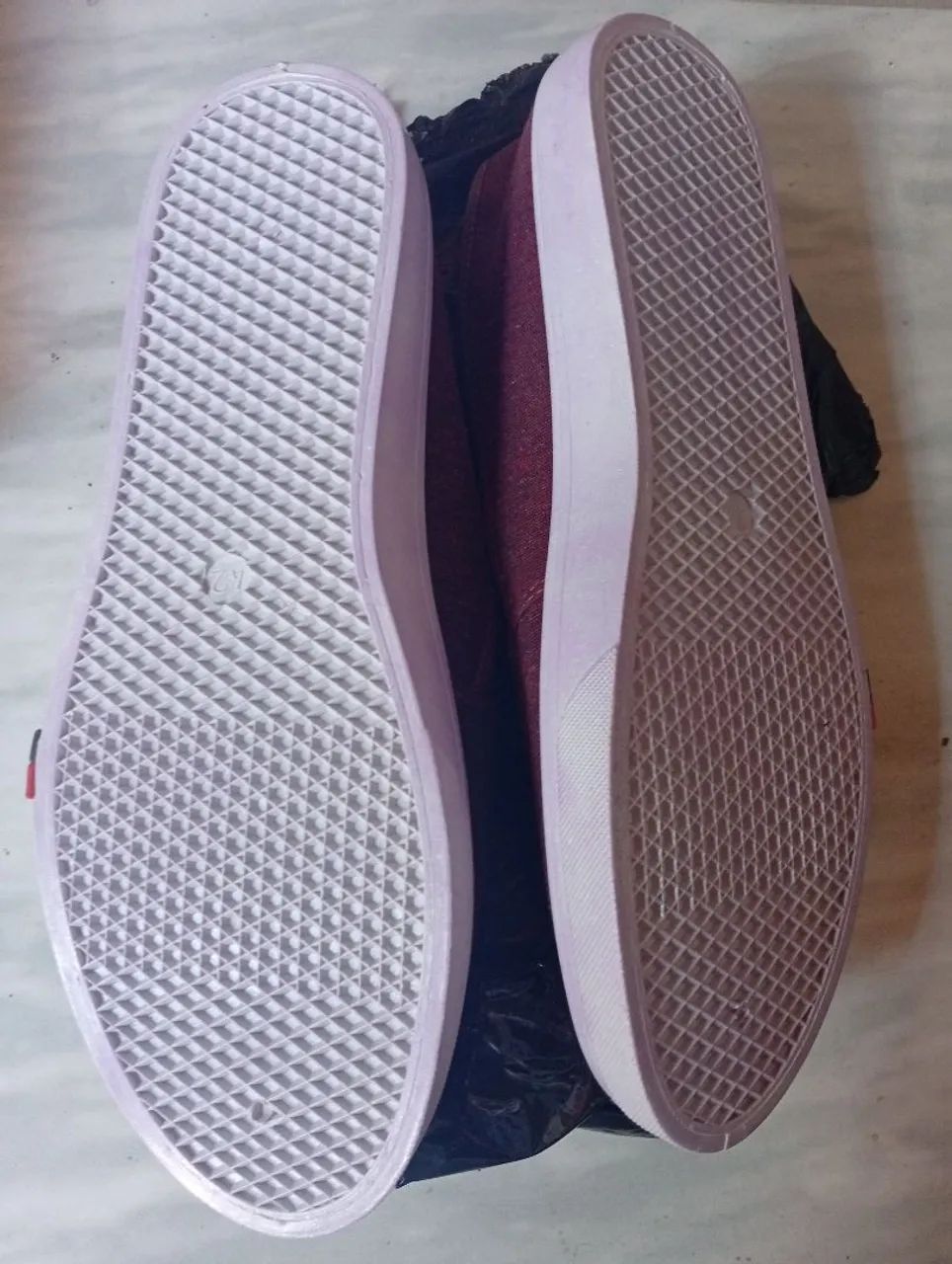 Tênis Slip On Bordô - Foto 2