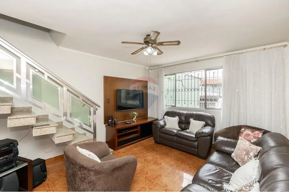 **Sobrado à Venda - Cachoeirinha, Zona norte de São Paulo - com 3 dormitórios e 177m2**