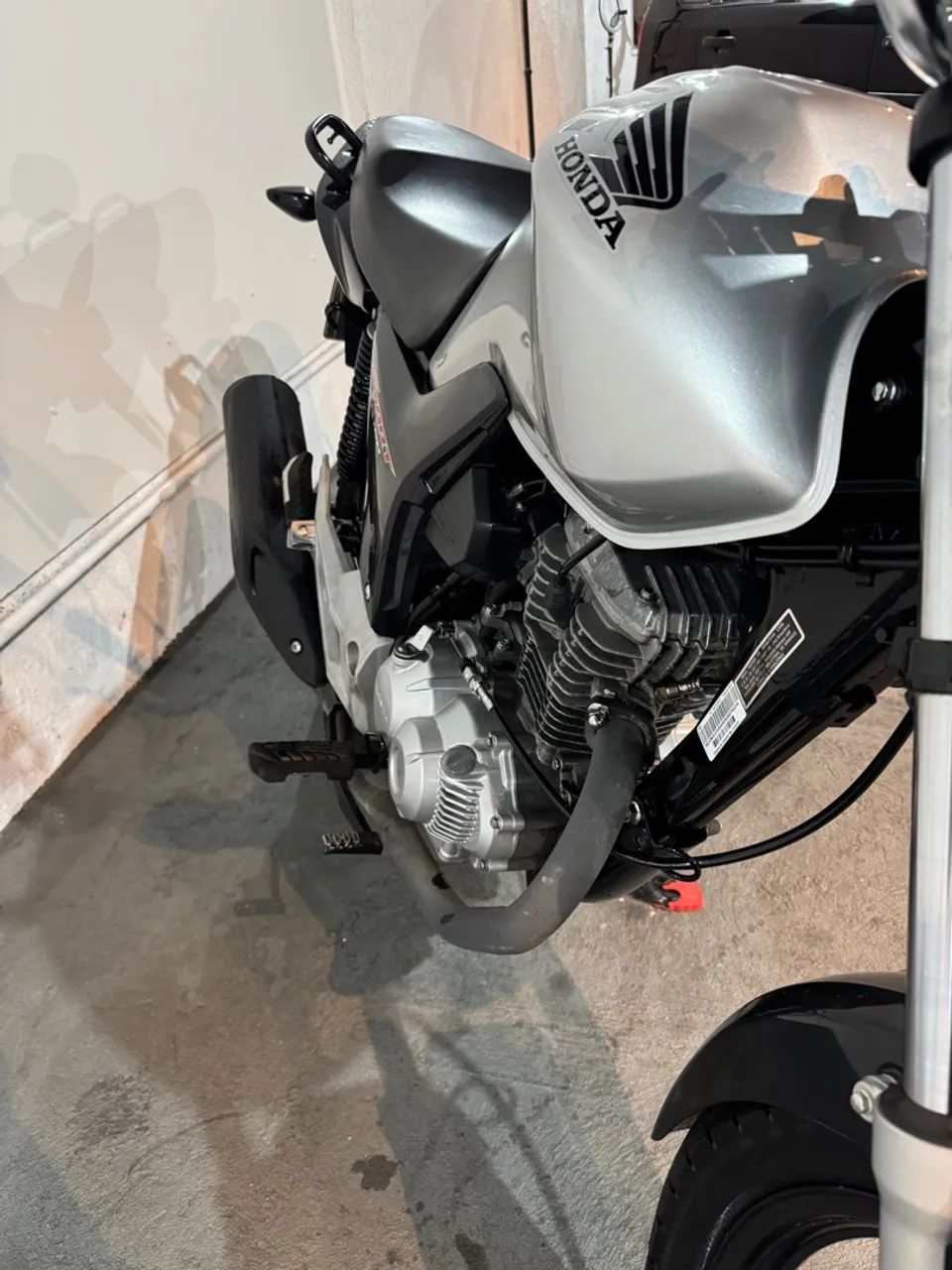 Cg start unico dono baixa km - vendo troco e financio - Foto 2