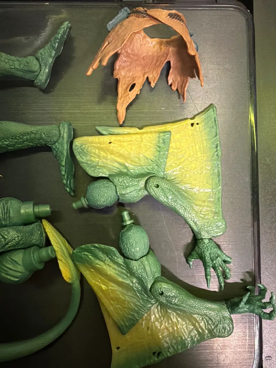 SAURON BAF MARVEL LEGENDS - Foto 2