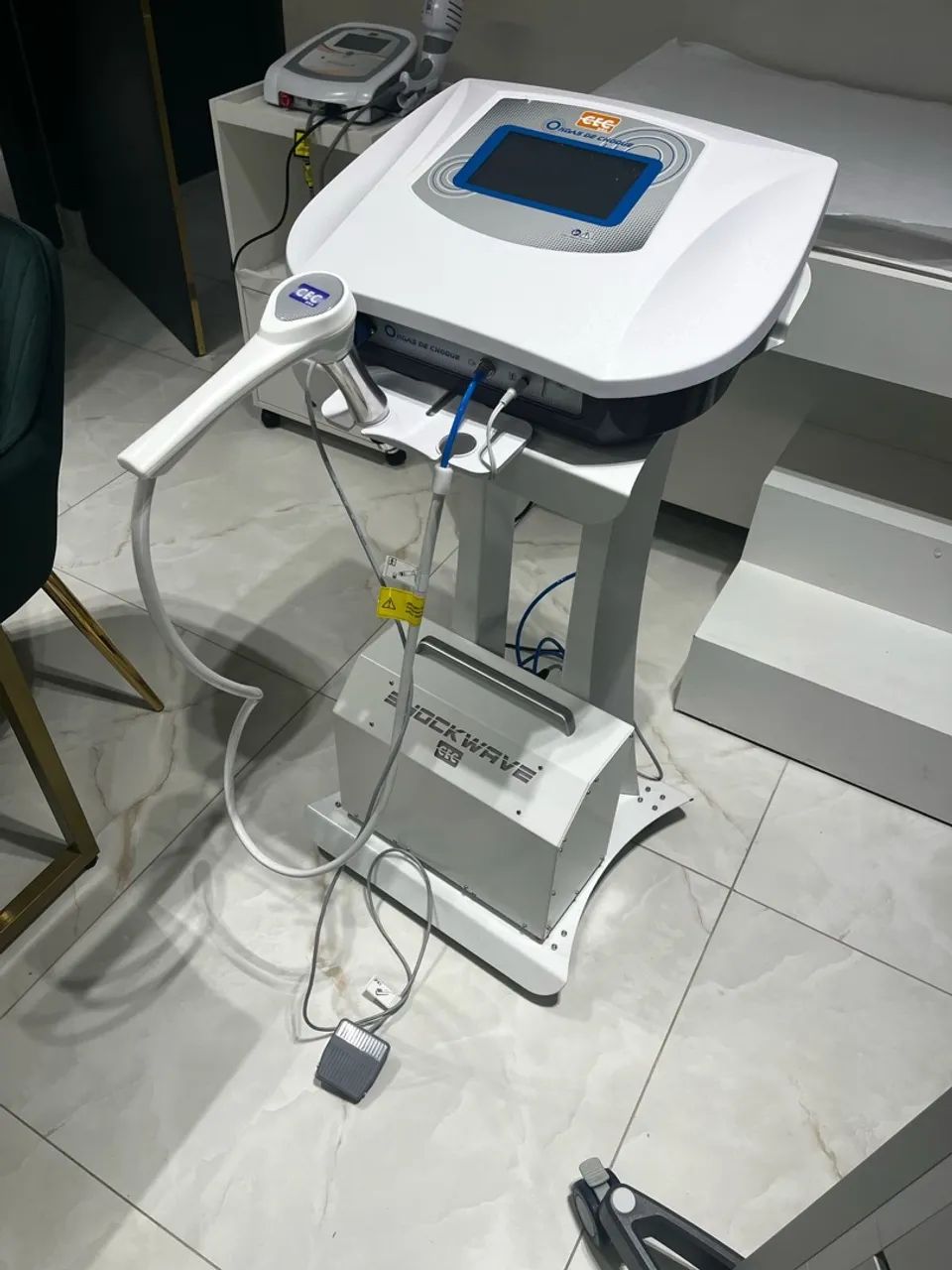 Aparelho de Ondas de Choque para Estética e tratamento da dor - Foto 4