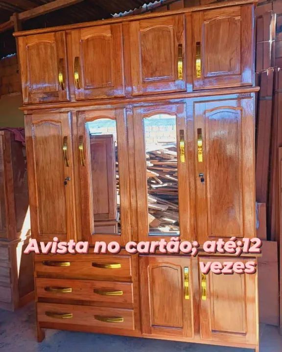 Guarda roupa casal 4 portas 
