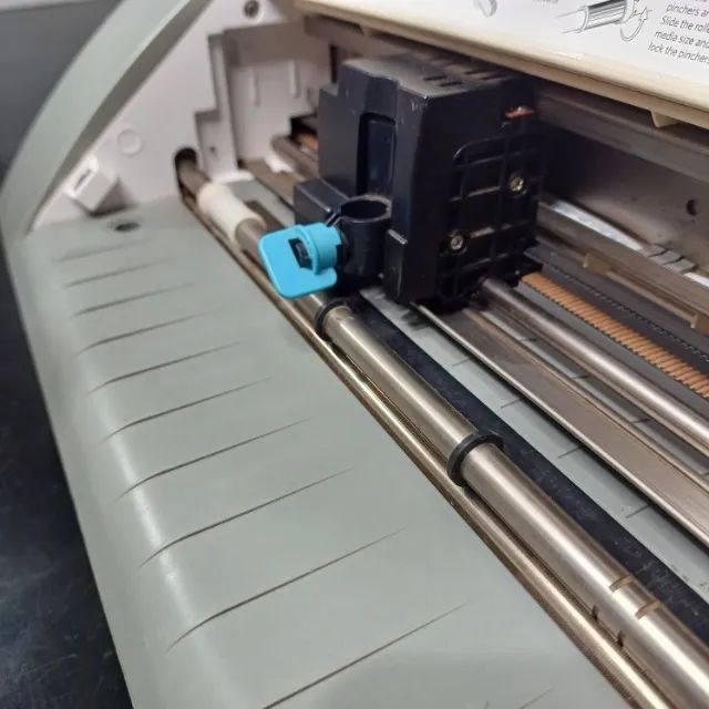 Manutenção em Silhouette Cameo - Foto 3