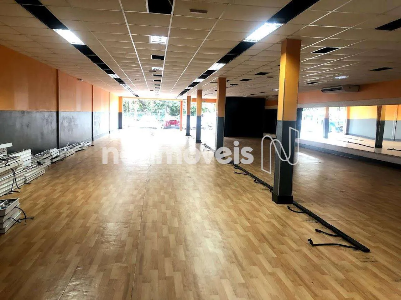 Localização Privilegiada! Loja 2 Pavimentos para Aluguel no Cabula