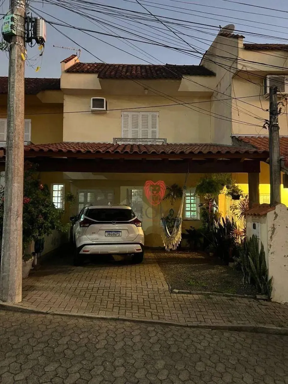 Sobrado com 2 dormitórios à venda, 84 m² por R$ 220.000 - Santa Cruz - Gravataí/RS