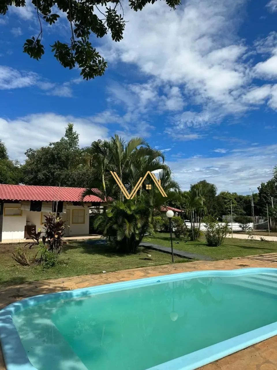 VENDO RANCHO no Corumbá IV, mobiliado, 16 km do posto medalhão, área de lazer completa - Foto 4