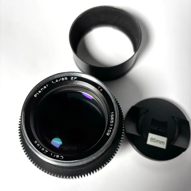 Lente Zeiss Planar ZF 85mm F1.4 Cinemod