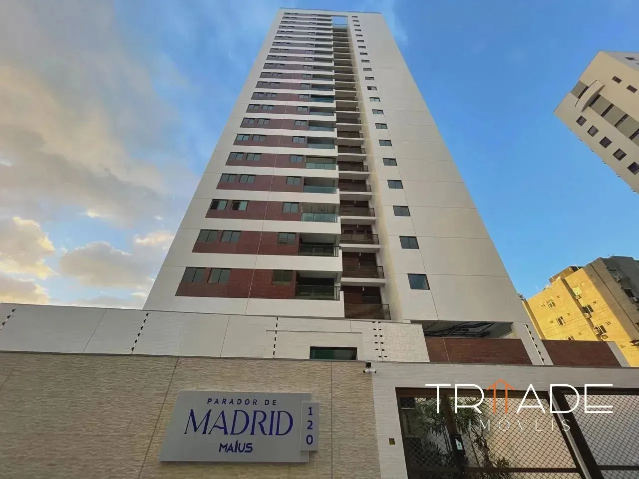 AM - Parador de Madrid | Lindo Apartamento de 3 Quartos no Pina | 79m² | 100m da Praia