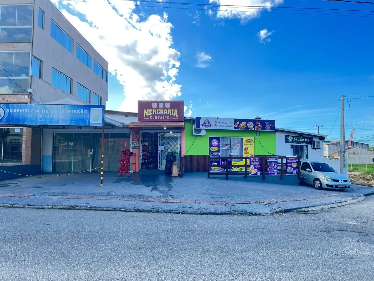 Conjunto de 4 salas comerciais