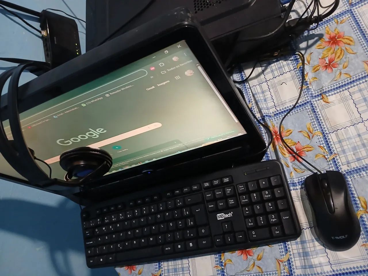 Computer64319177850753122