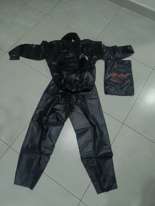 Capa de chuva Alba tamanho M - Foto 2