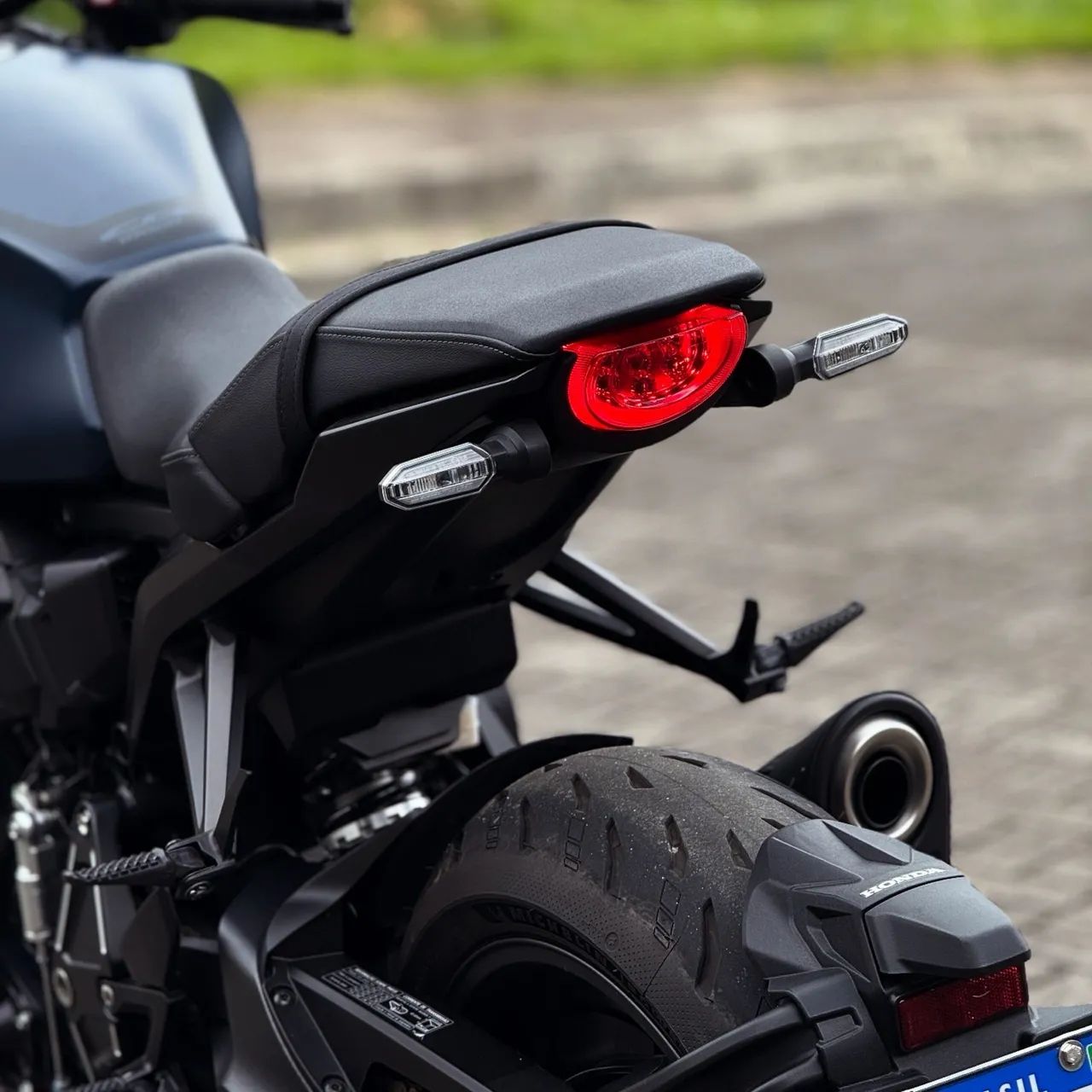 CB 1000 Black Edition (Apenas 831 km) - Foto 10