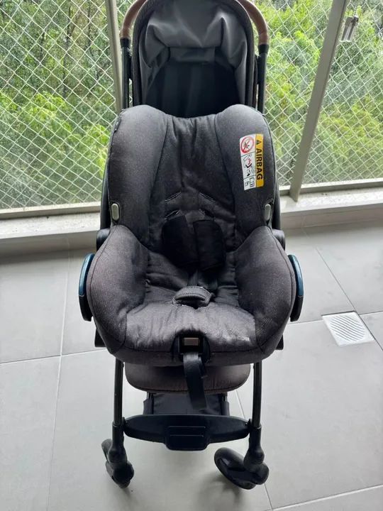 Carrinho de bebê e bebê conforto - Foto 2