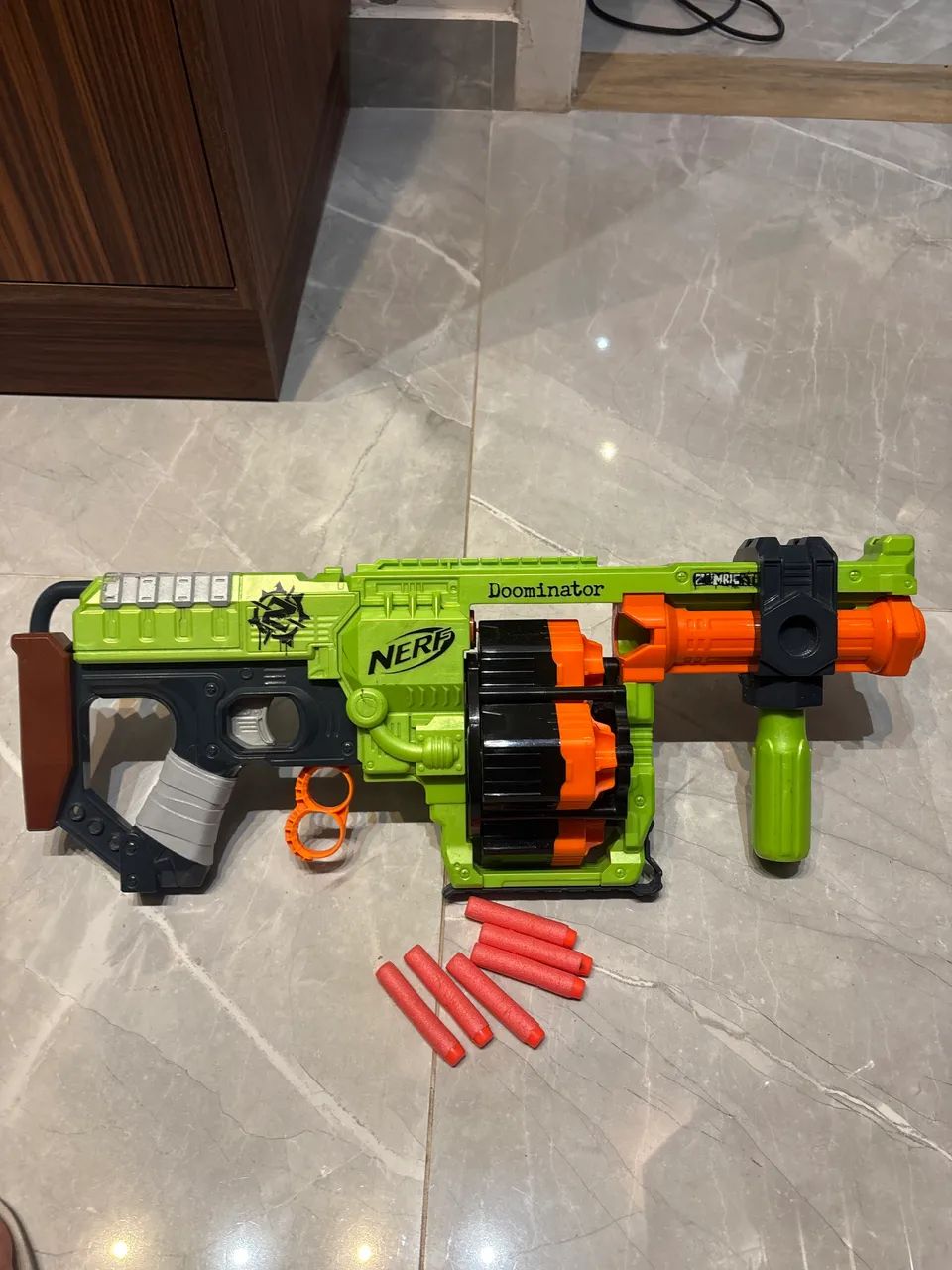 Nerf Zombie Strike Doominator - Foto 3