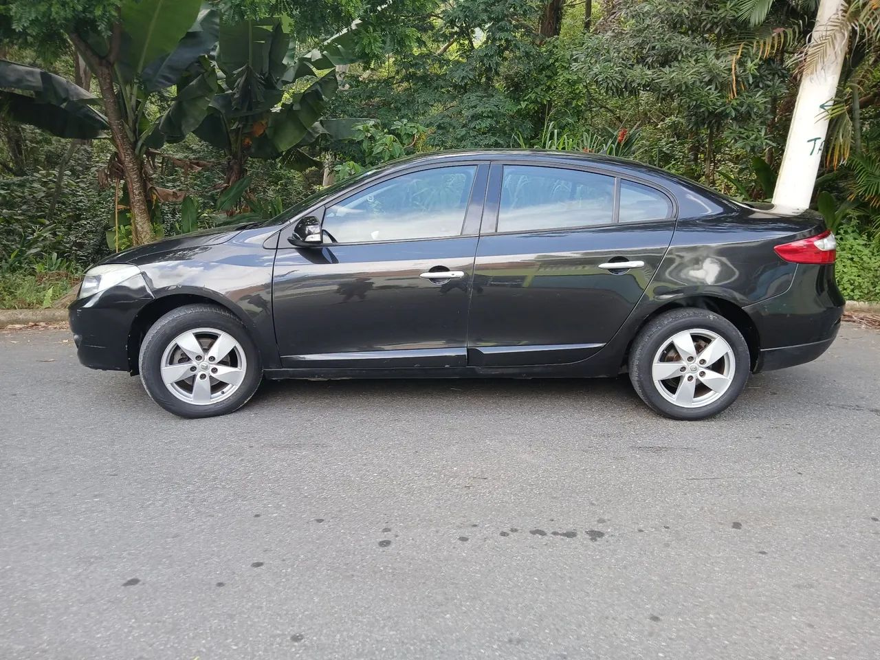 Vendo ou teoco Fluence muito novo  - Foto 3