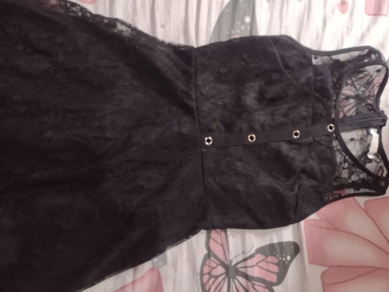 Vestido de renda preto P de festa  - Foto 3