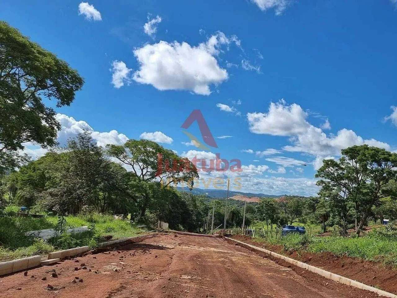 Chácara em Condomínio Fechado à Venda, em Mateus Leme | JUATUBA IMÓVEIS
