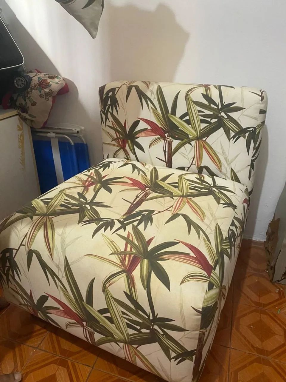 Poltrona com almofada  - Foto 3