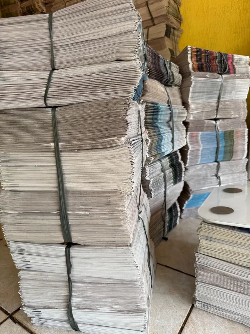 Jornal novo / limpo - Foto 2
