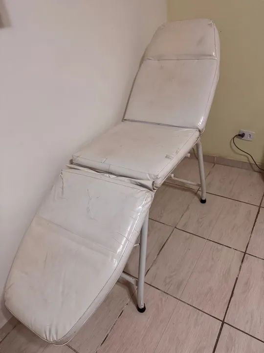 Mesa de Esteticista em Ótimo Estado - Foto 5