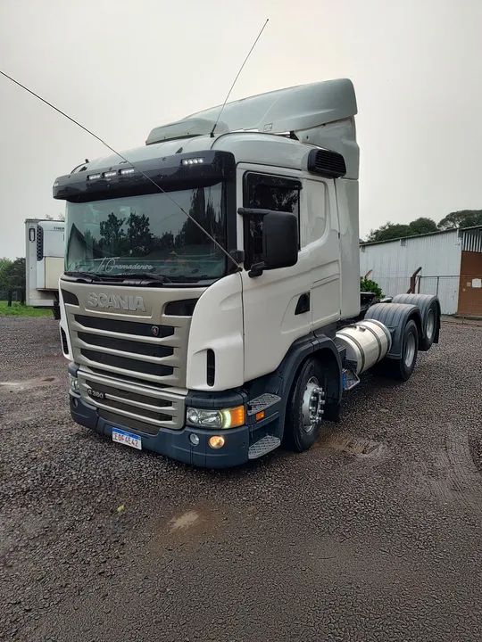 Caminhão Scania G380 - 2011 Susp ar  - Foto 3