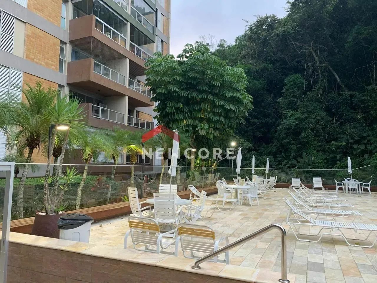Apartamento em Rua Vereador João de Souza - Pitangueiras - Guarujá/SP - Foto 3