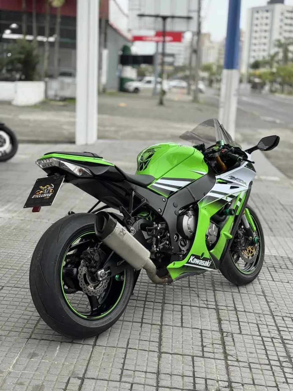 Kawasaki Zx-10/ Zx-10r 1000cc 2015 - 1431762680 | OLX