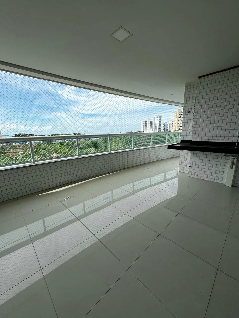 VENDO ED ESSENZA JARDIM RENASCENÇA