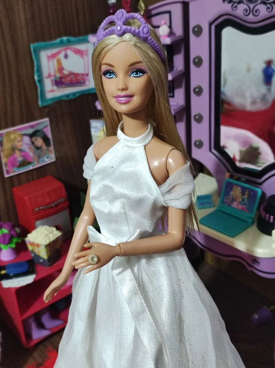  Barbie noiva com Tiara