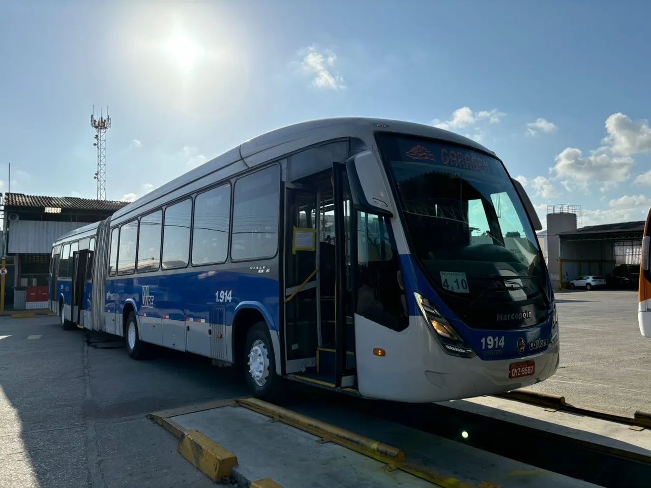 Ônibus articulado Marcopolo Viale BRT Volvo B340m ano 2014 - Foto 4