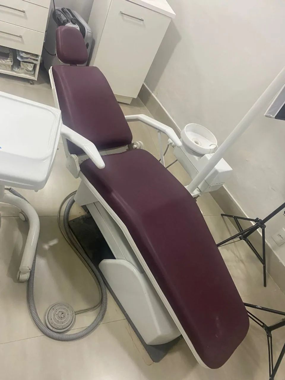 Cadeiras Odontológicas - Dabi 3