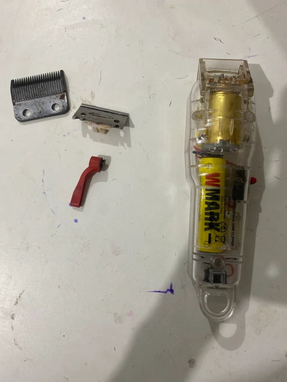 Máquina wmark quebrada e desmontada64306041954434121