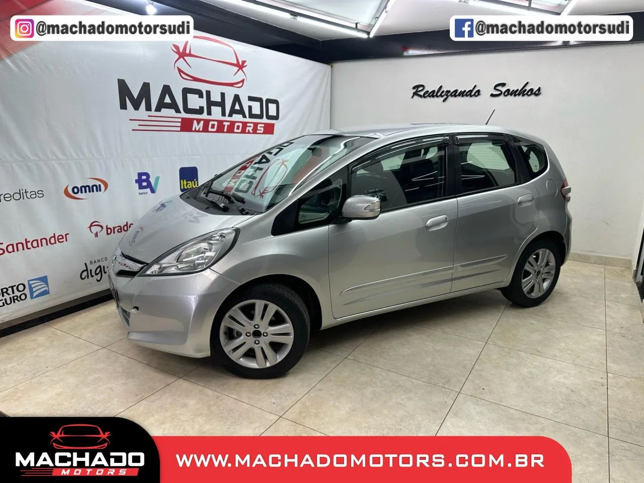 HONDA FIT 1.5 EX 16V FLEX 4P AUTOMÁTICO PRATA 2014