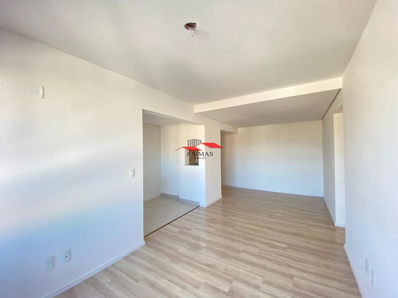 Apartamento (Padrão), com 2 quartos e 2 banheiros à Venda, 66 m² em Porto Alegre/RS - Foto 3