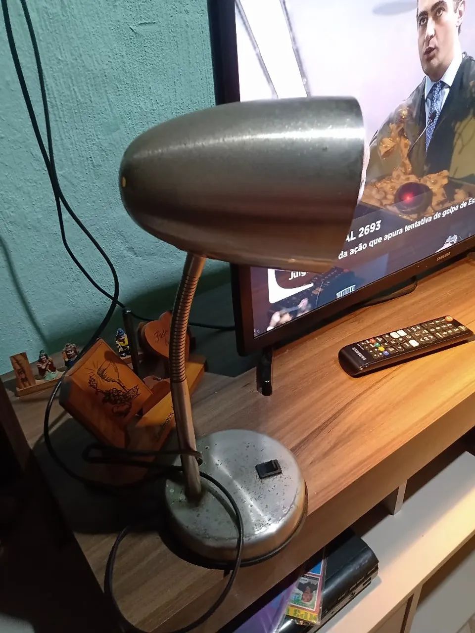 Lustre mesa computador64684592481665120