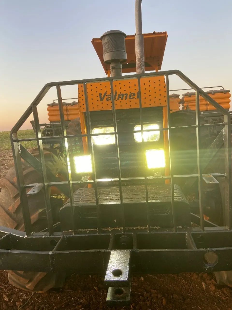 Trator Valmet  - Foto 6