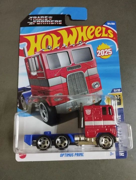 Hot wheels Optimus Prime  - Foto 4