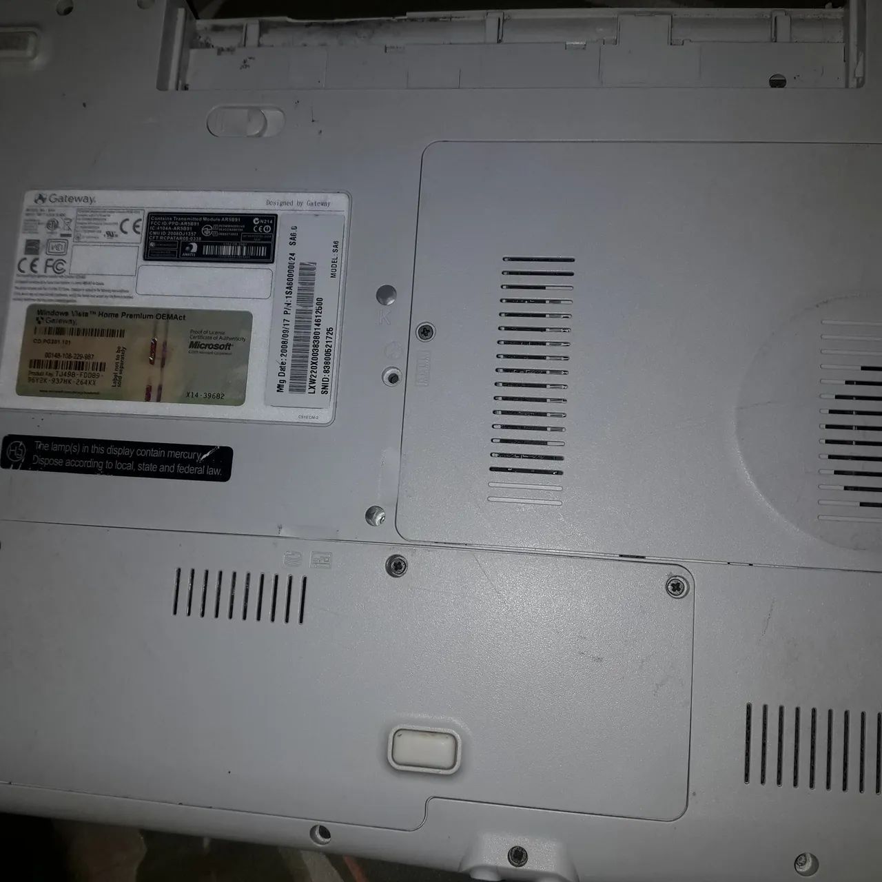 Notebook Gateway com defeito,para retirar peças  - Foto 4