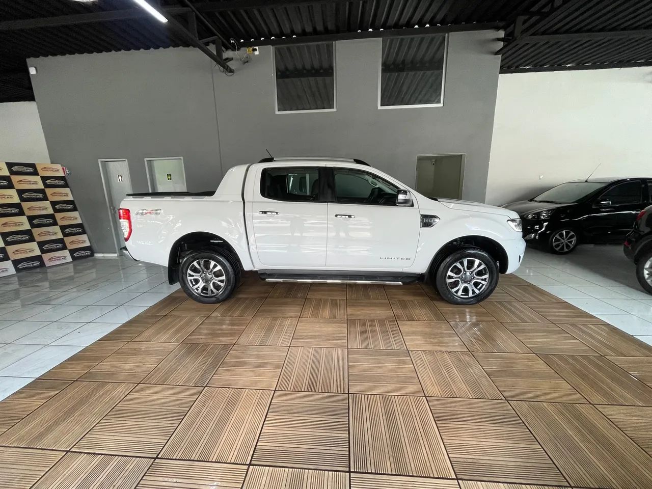 Ranger Limited 2021 diesel - Foto 4