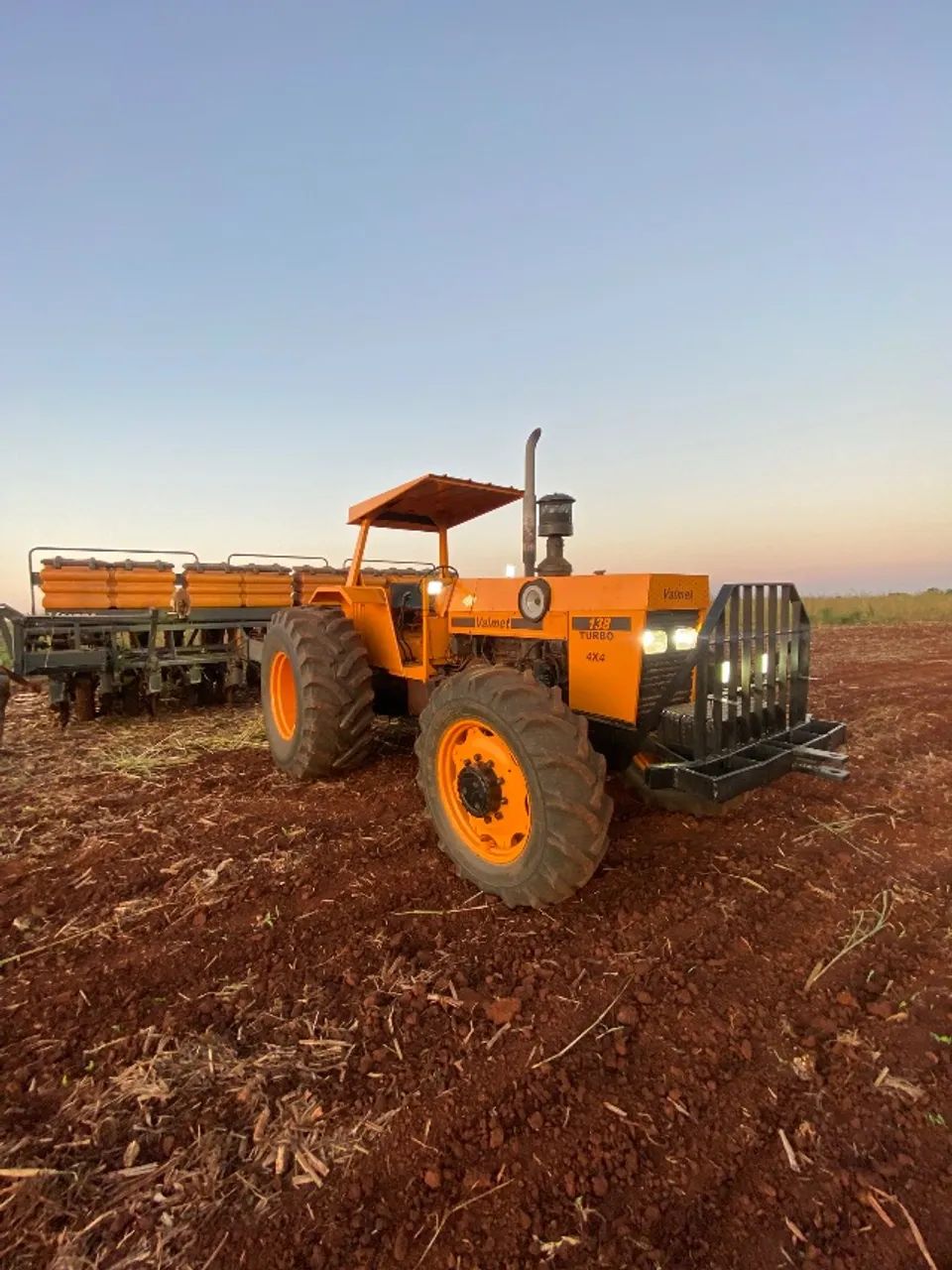 Trator Valmet  - Foto 3