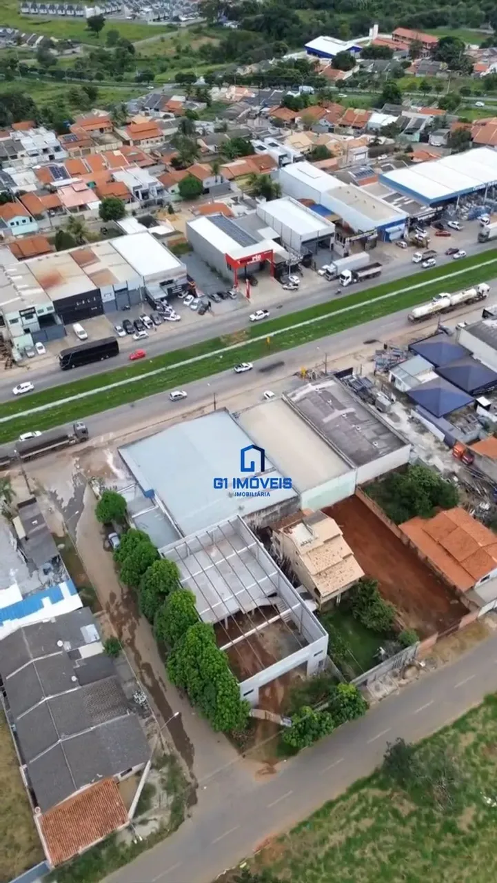 Imóvel para aluguel possui 490 metros quadrados em Residencial Center Ville - Goiânia - GO