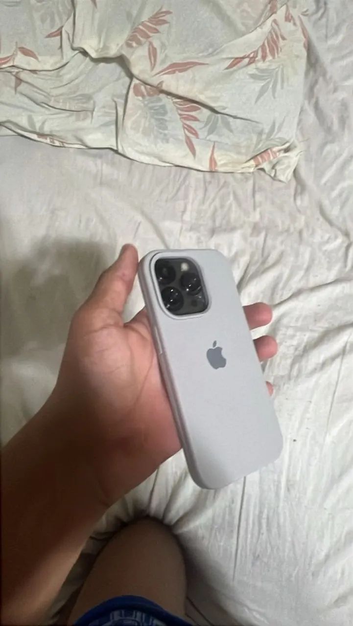 Iphone X com carcaça do 14 pro - Foto 3