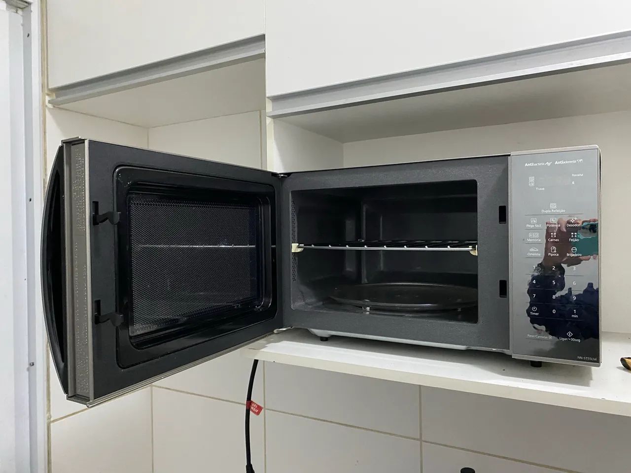 Microondas da Panasonic de 27 litros 