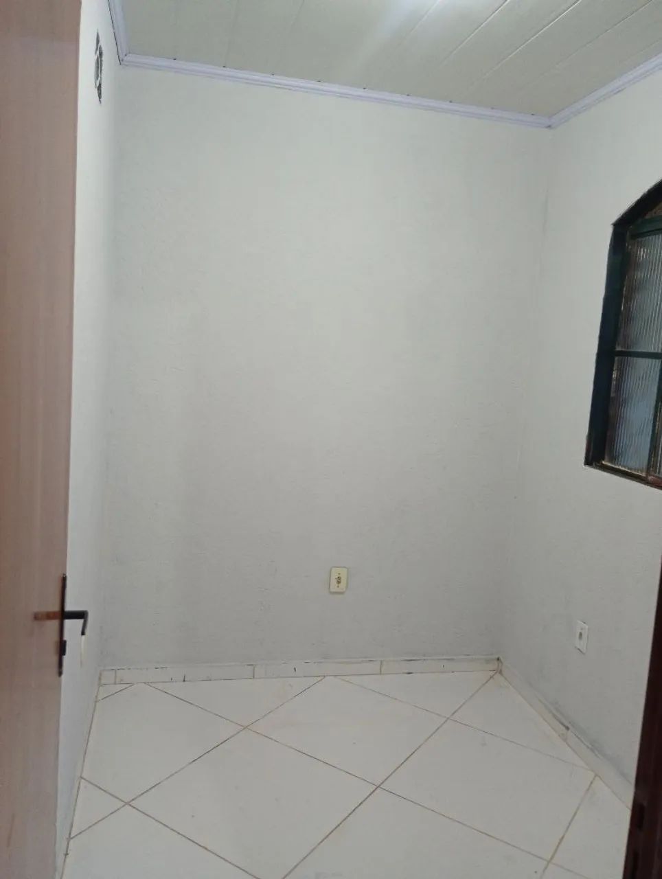 Casa fundos  aluguel  - Foto 3