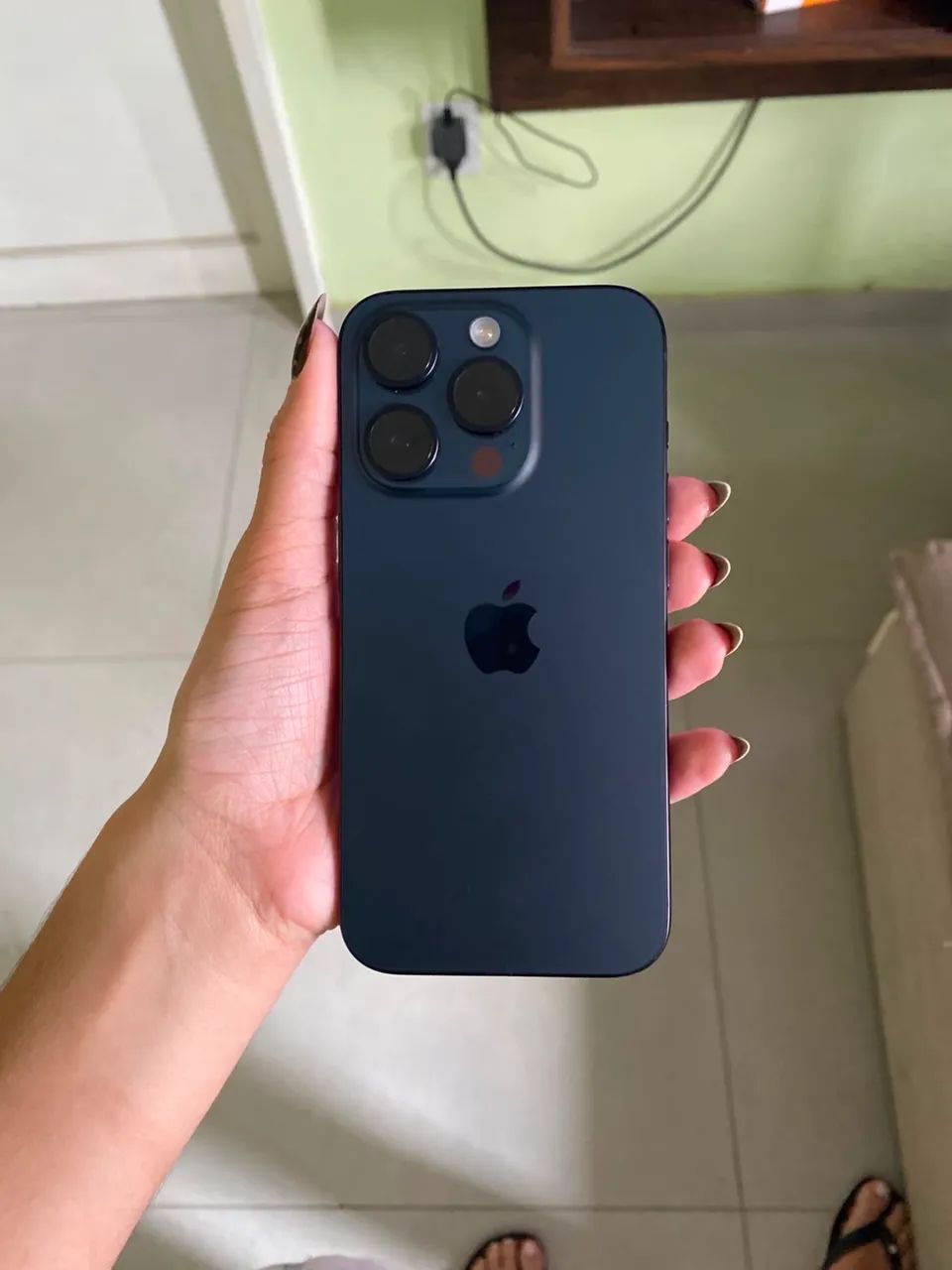 Iphone 15 pro titânio azul - 256gb