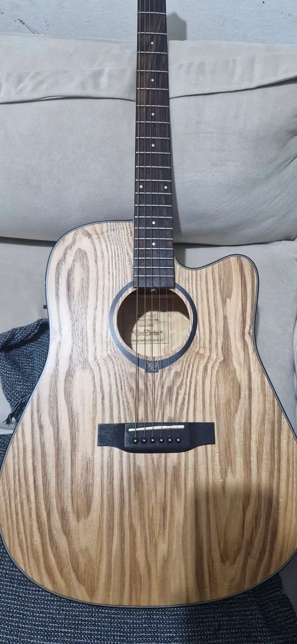 Violão Red Rurn