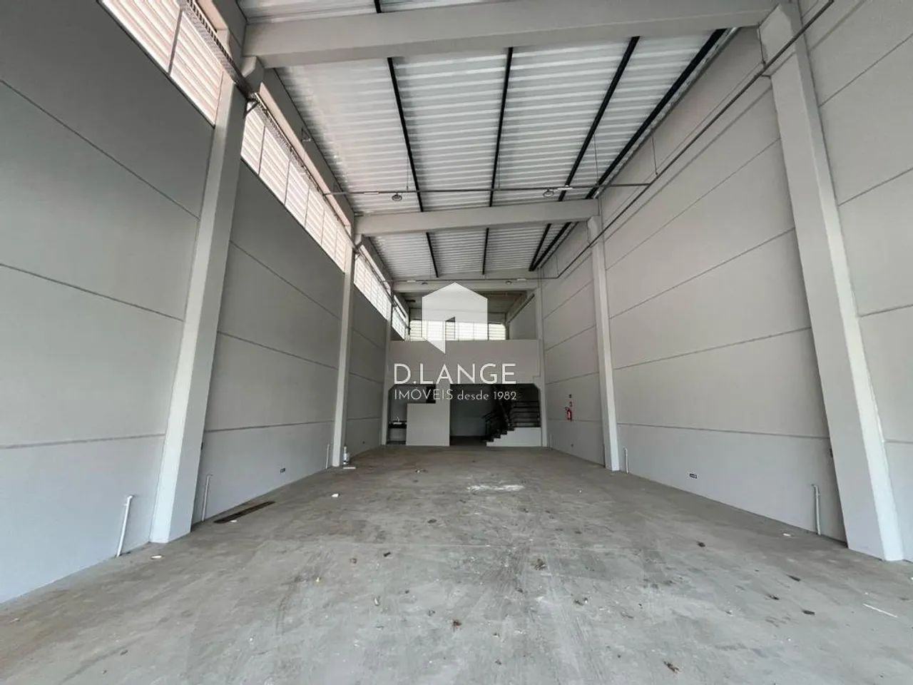 Salão para alugar em Campinas, Jardim Guanabara, com 269 m² - Foto 2