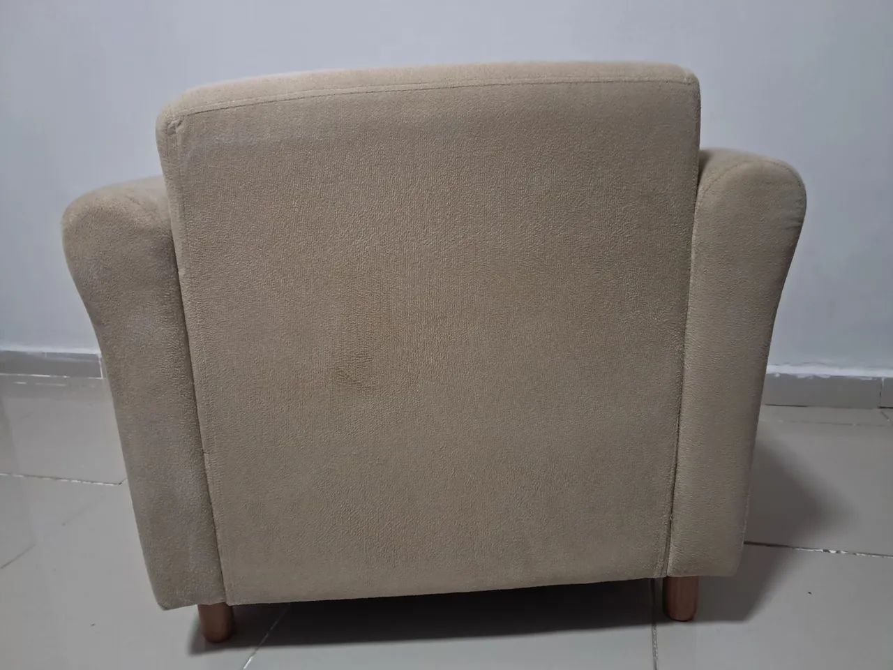 Cadeira Tok Stok super confortável  - Foto 4