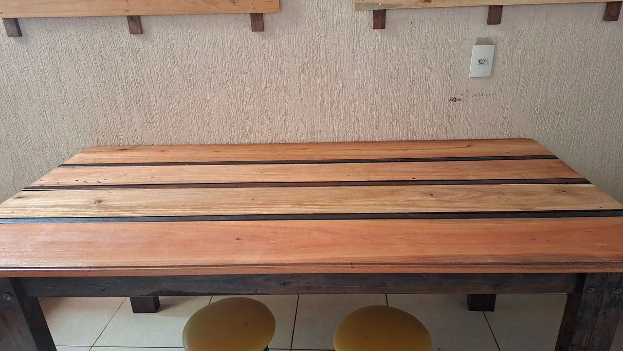 Mesa Madeira 