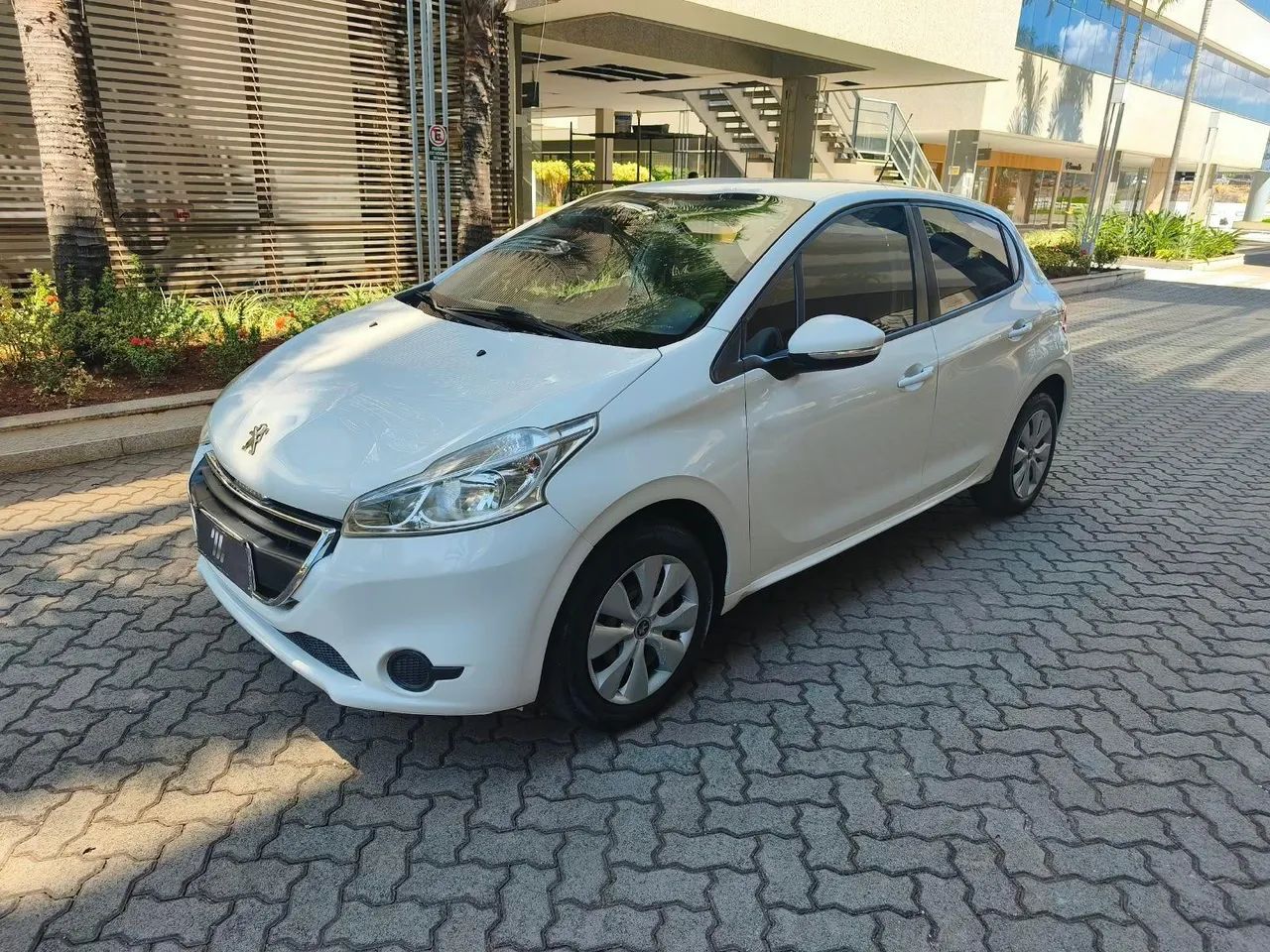 Peugeot 208 Active/active Pack 1.5 Flex 8V 5P 2015 - Foto 3